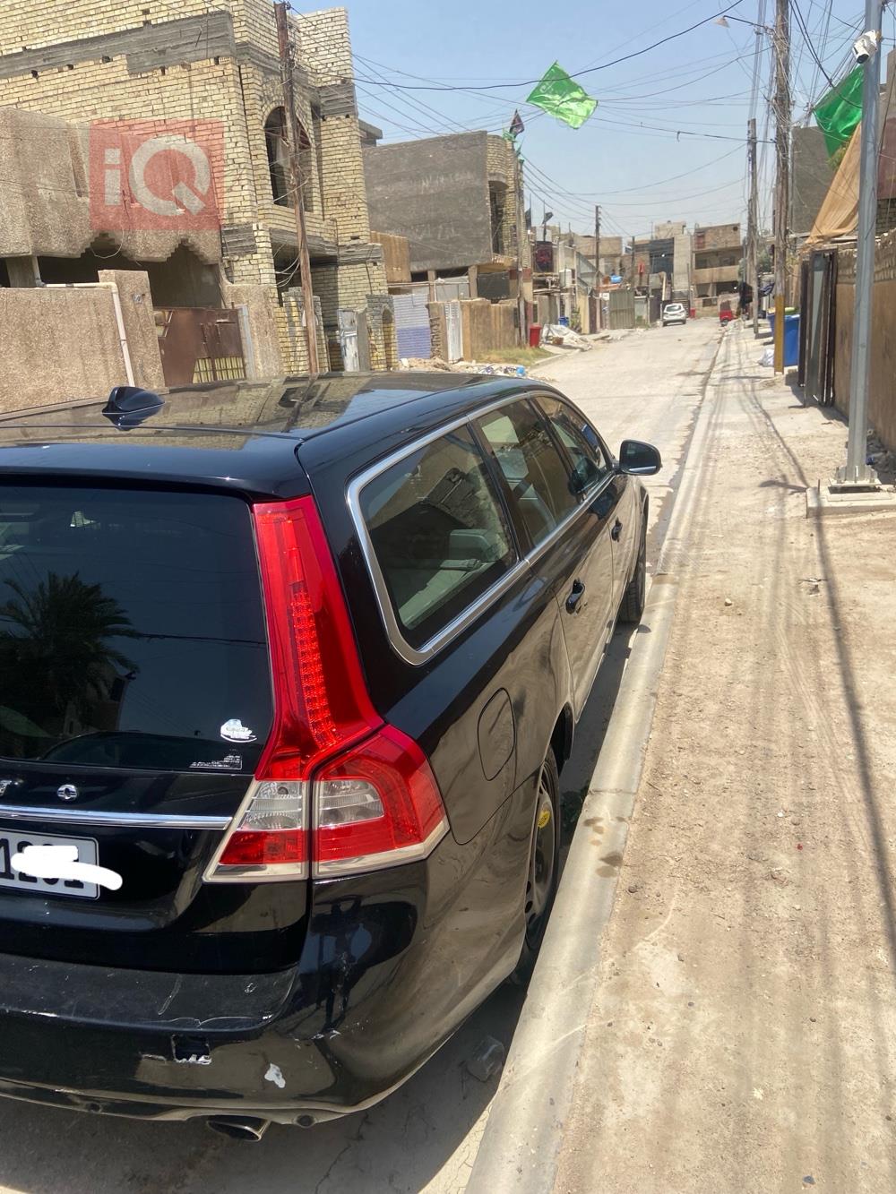 فولفو V70